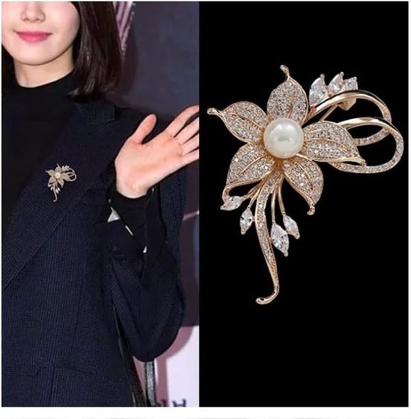 Rhinestone Pearl Flower Brooch Femininity Brooch Art Brooch Flower Brooch Pin Sweater Accessories for Women, Girls, Ladies