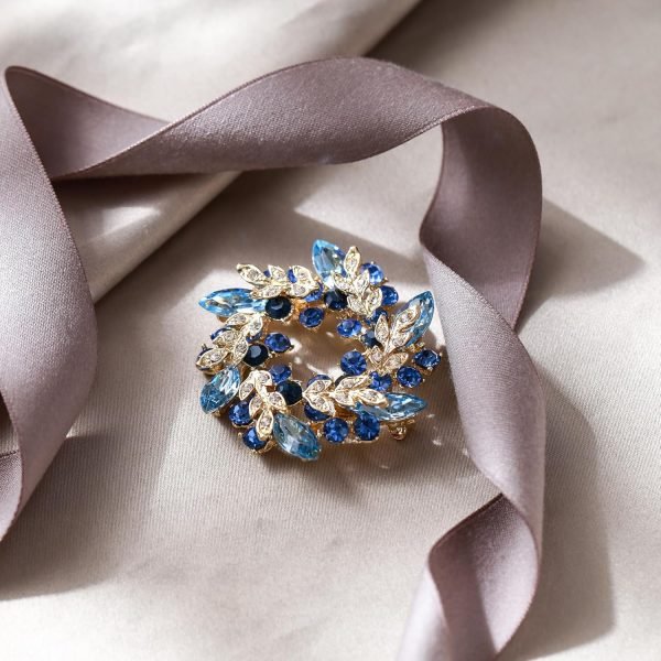 Austrian Crystal Wedding Flower Wreath Brooch Pin Blue Sapphire Color Gold-Tone